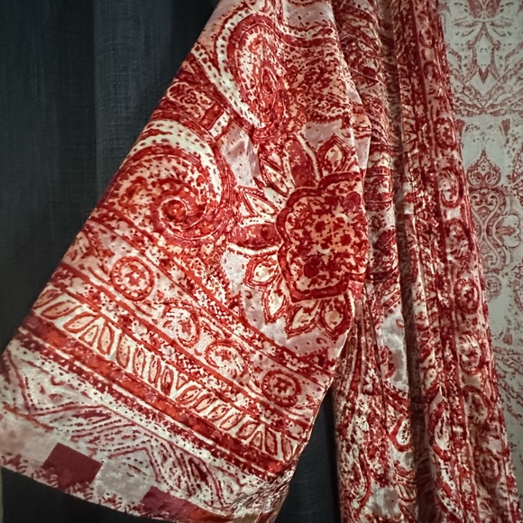 We the Free Robe - Picture 2 of 5